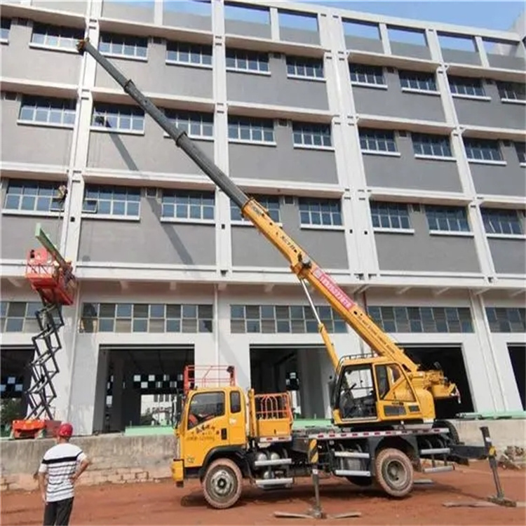 武邑高楼层玻璃吊装